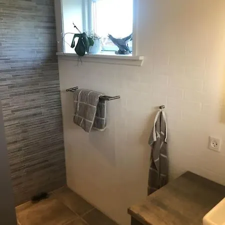빌라 Hyggeligt Taet Ved Skov Og Togstation