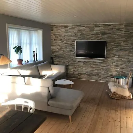 Hyggeligt Taet Ved Skov Og Togstation Вилла *